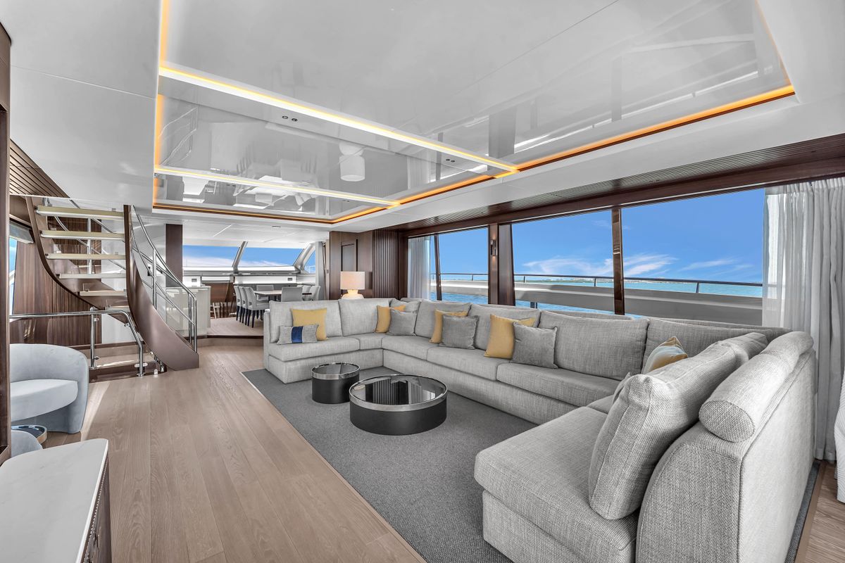 2024 Sunseeker 88 