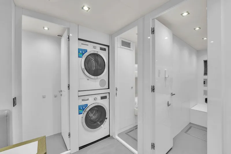 Worth The Wait Yacht Photos Pics 