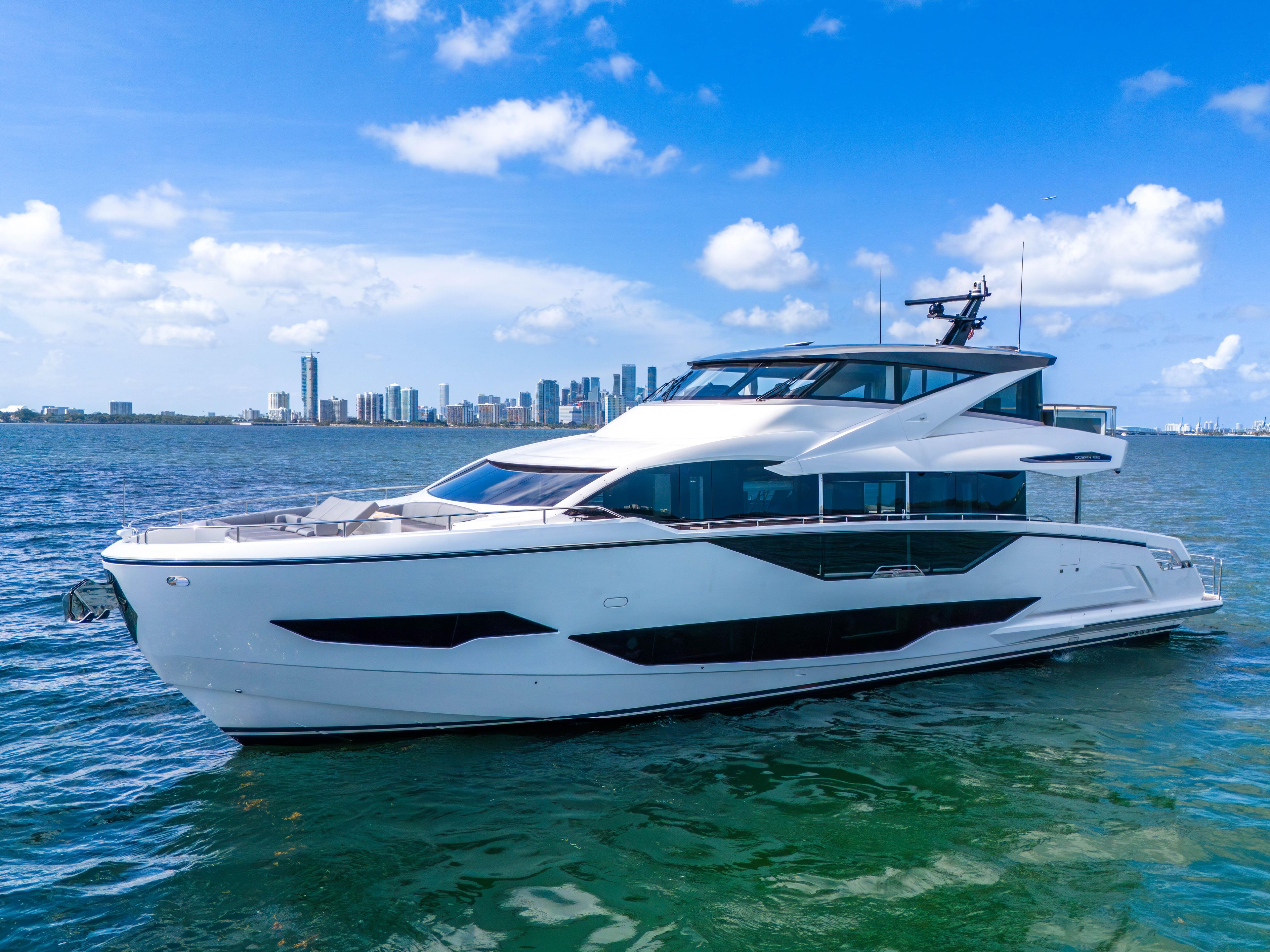 Yacht