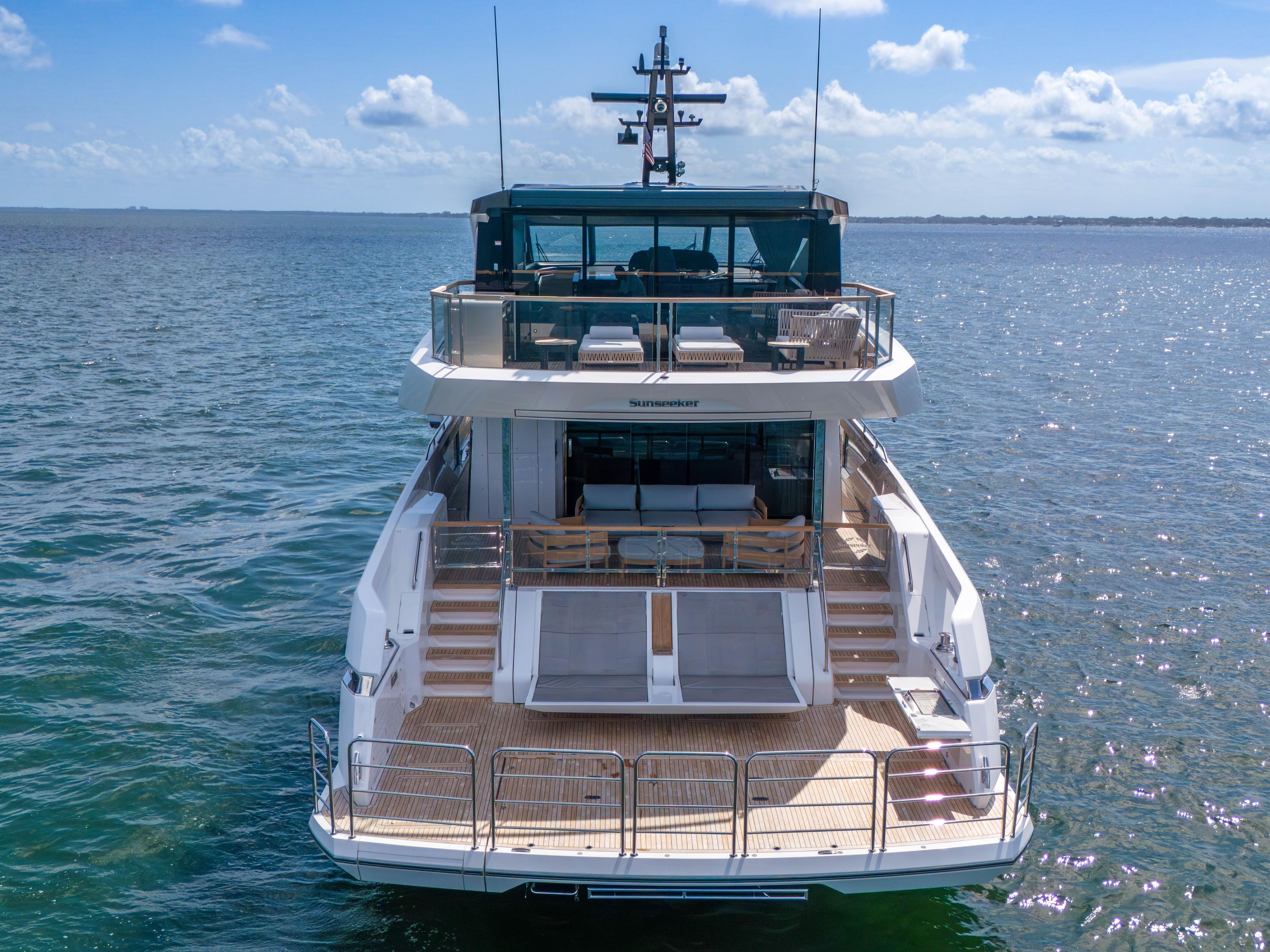 2024 Sunseeker 88 