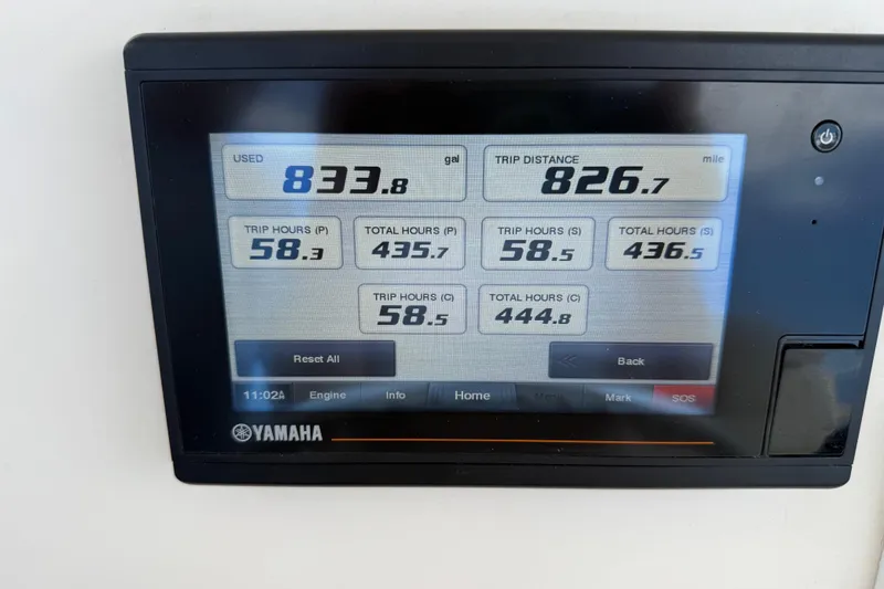 Chapuzon III Yacht Photos Pics Yamaha display showing fuel usage and trip data for 2001 Intrepid 377 Walkaround.