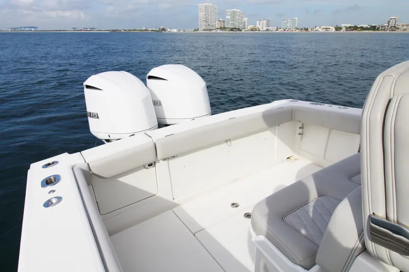  Yacht Photos Pics 2019 Jupiter 30 HFS boat with dual Yamaha engines on calm water.