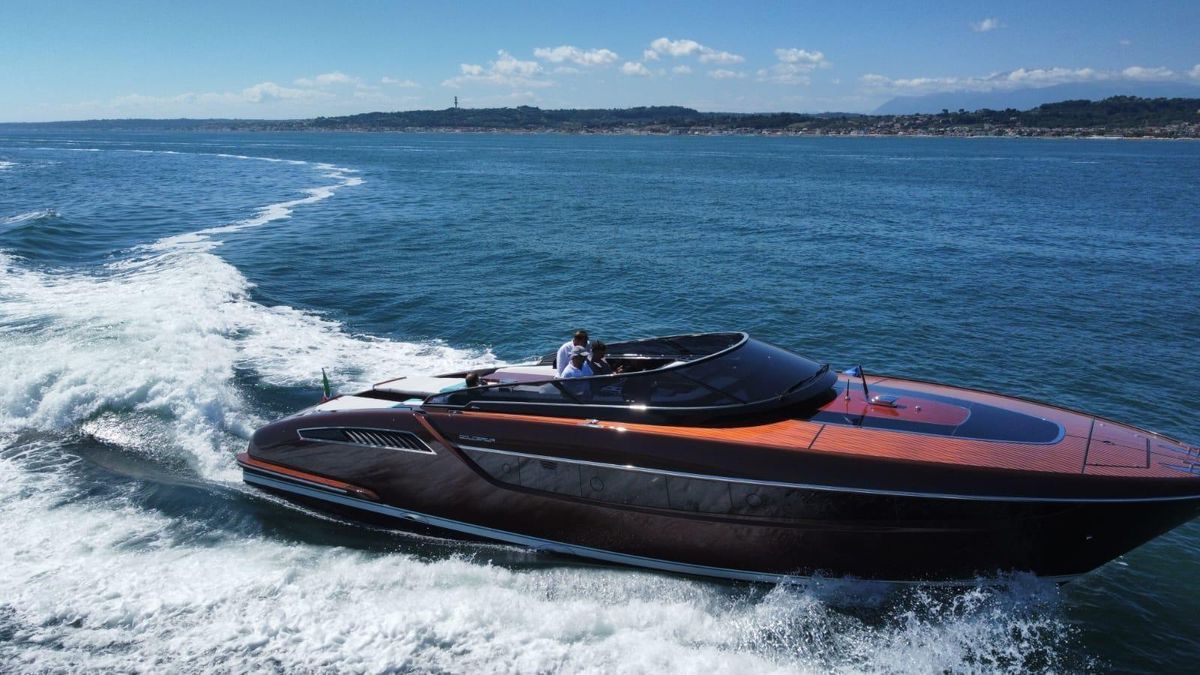 2024 Riva 48 