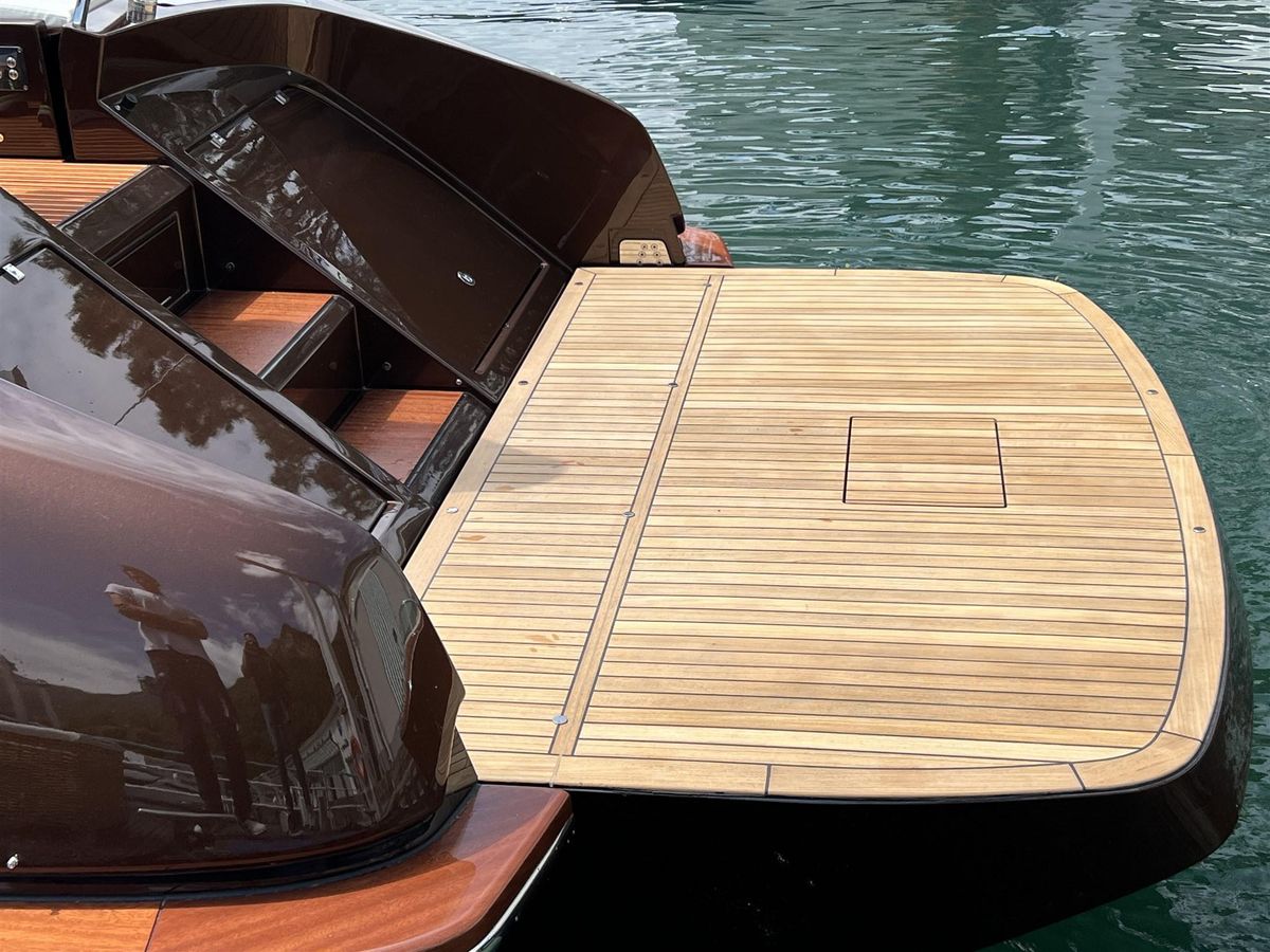 2024 Riva 48 