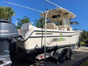 2011 Grady-White 283 Canyon