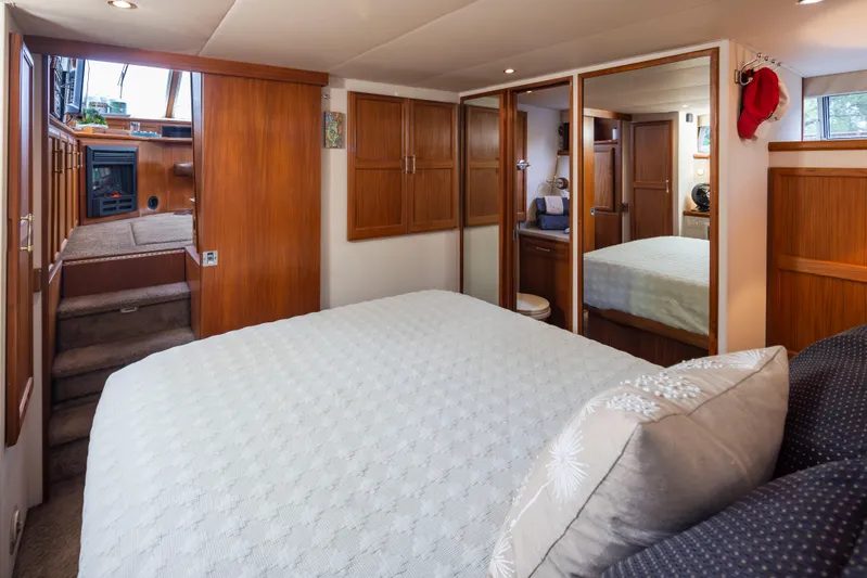 Tollypop Yacht Photos Pics 