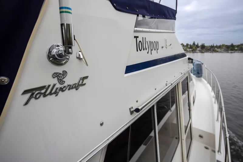 Tollypop Yacht Photos Pics 