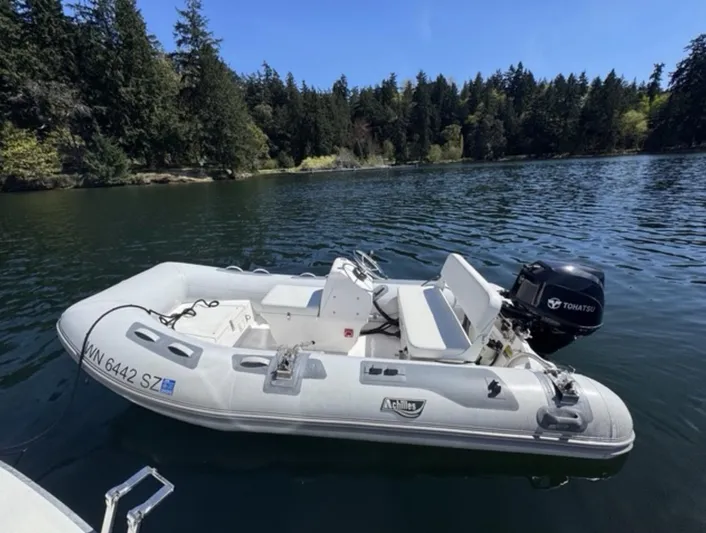 Tollypop Yacht Photos Pics 