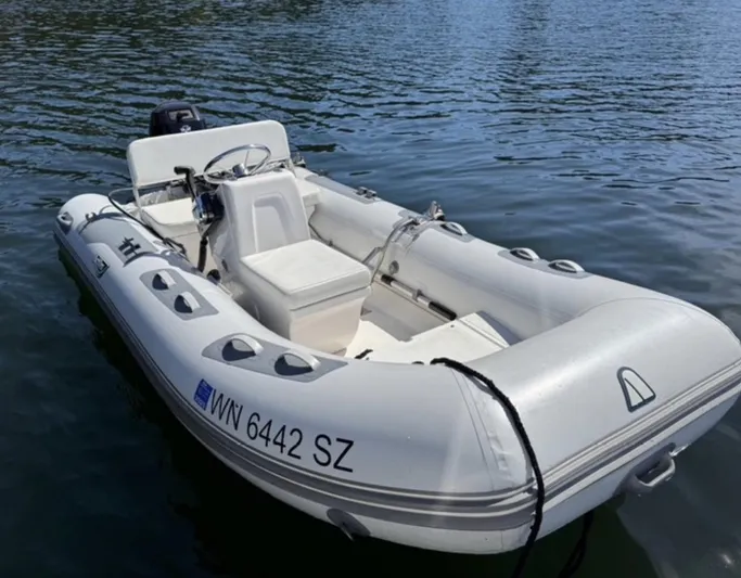 Tollypop Yacht Photos Pics 