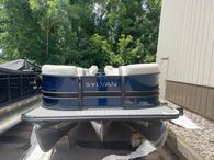 2023 Sylvan Mirage X5 Tri-Toon