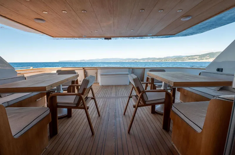  Yacht Photos Pics 1996-custom-cantieri-di-lavagna-admiral-28-power-9765353-20250420041235422-1_XLARGE.jpg