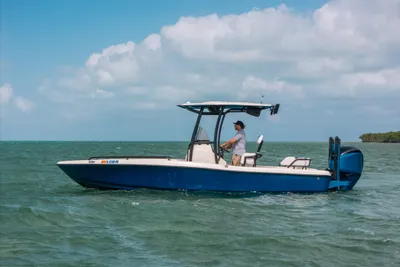 Hydra-Sports 23 Bay