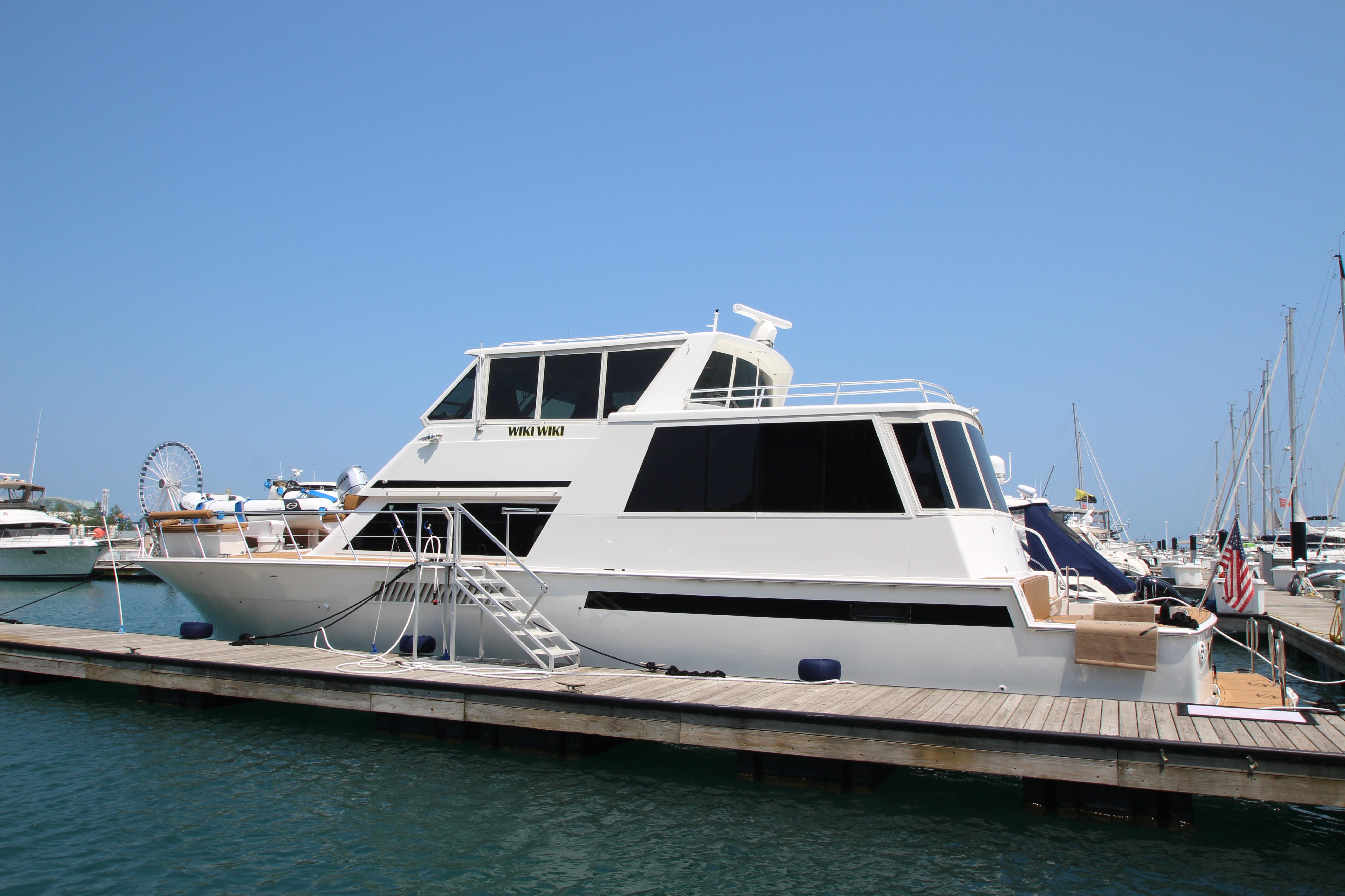 60ft viking cockpit motor yacht