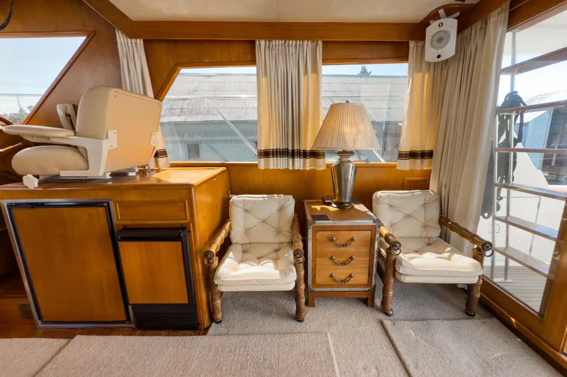 Silver Spring Yacht Photos Pics Luxurious interior of 1985 Ocean Alexander 420 Sport Sedan with elegant seating and decor.