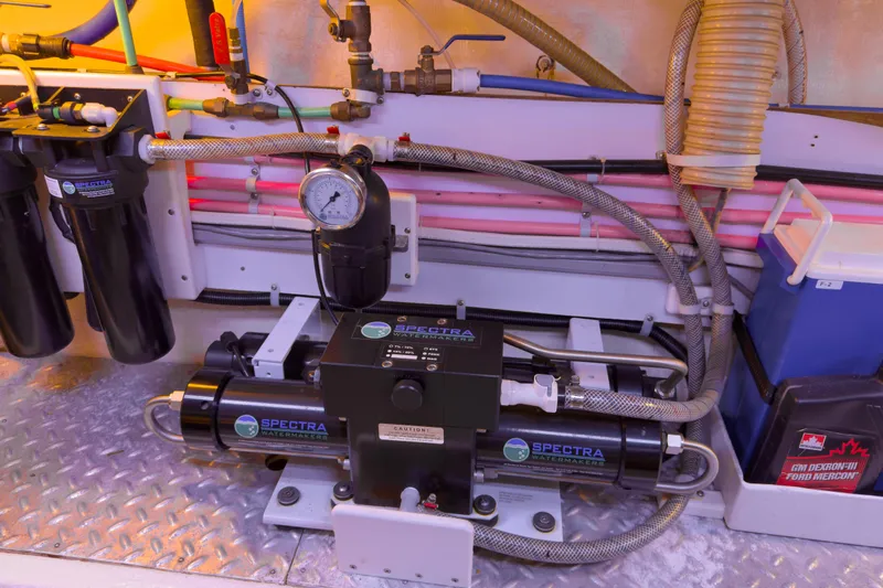 Silver Spring Yacht Photos Pics Engine room of 1985 Ocean Alexander 420 Sport Sedan with Spectra watermaker system.