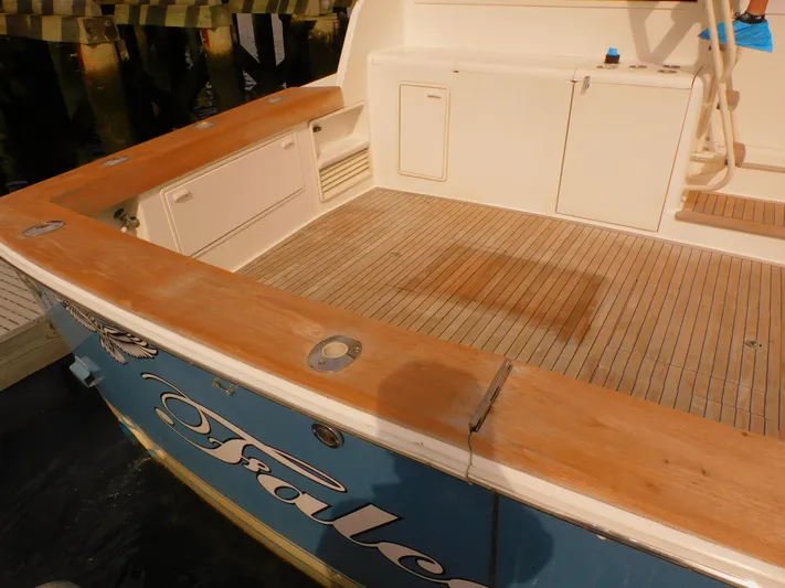 Falcon Yacht Photos Pics 