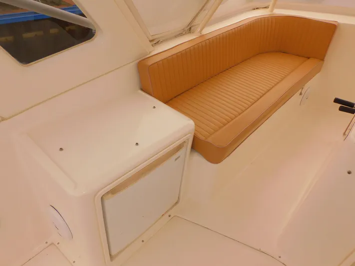 Falcon Yacht Photos Pics 