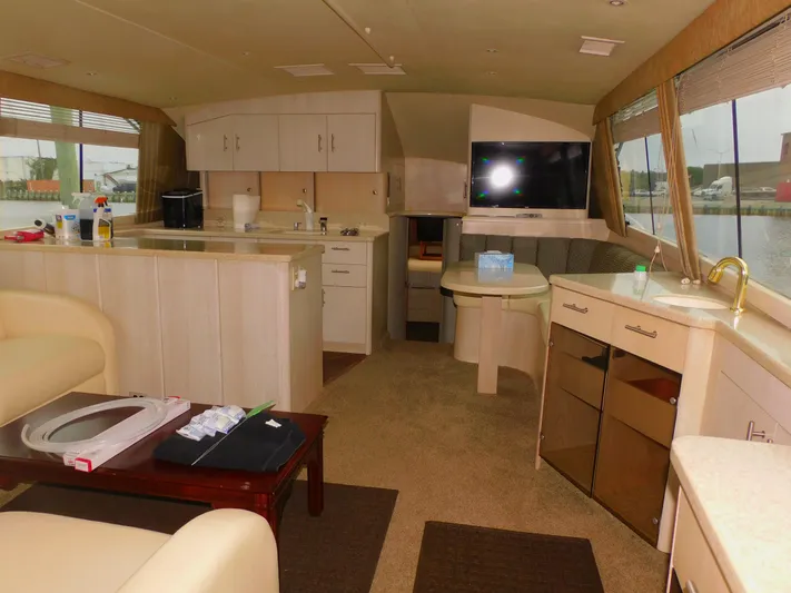 Falcon Yacht Photos Pics 