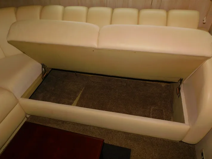 Falcon Yacht Photos Pics 