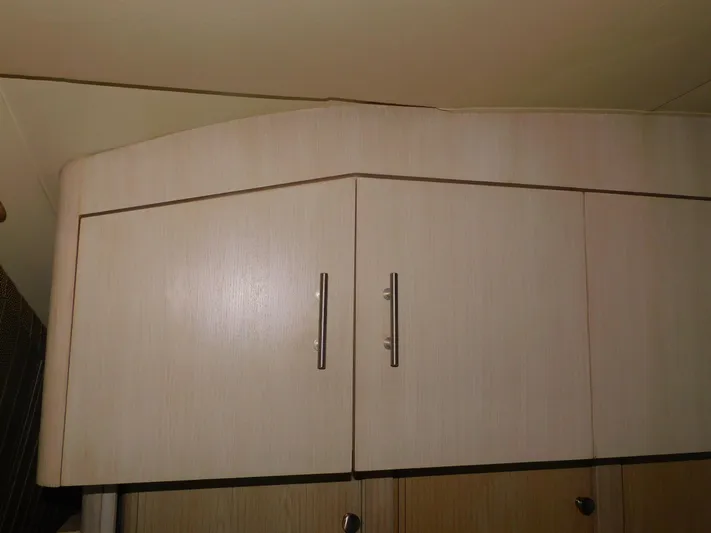 Falcon Yacht Photos Pics 