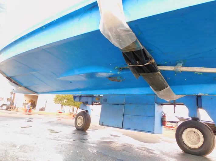 Falcon Yacht Photos Pics 