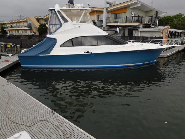 Falcon Yacht Photos Pics 