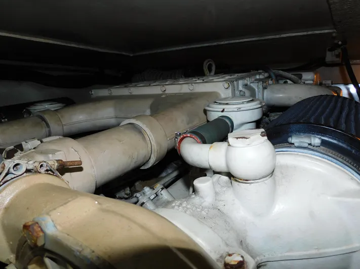 Falcon Yacht Photos Pics 