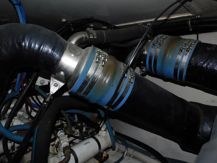 Falcon Yacht Photos Pics 