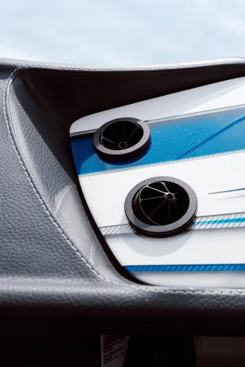  Yacht Photos Pics 2024 MTI 440X dashboard with blue accents and air vents.