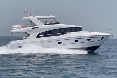 2022 Gulf Craft Majesty 62M