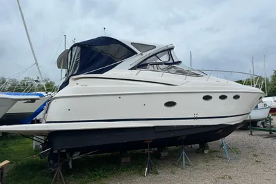 Regal 4060 Commodore
