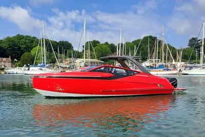 Fairline F//Line 33