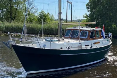 1975 Dartsailer 30