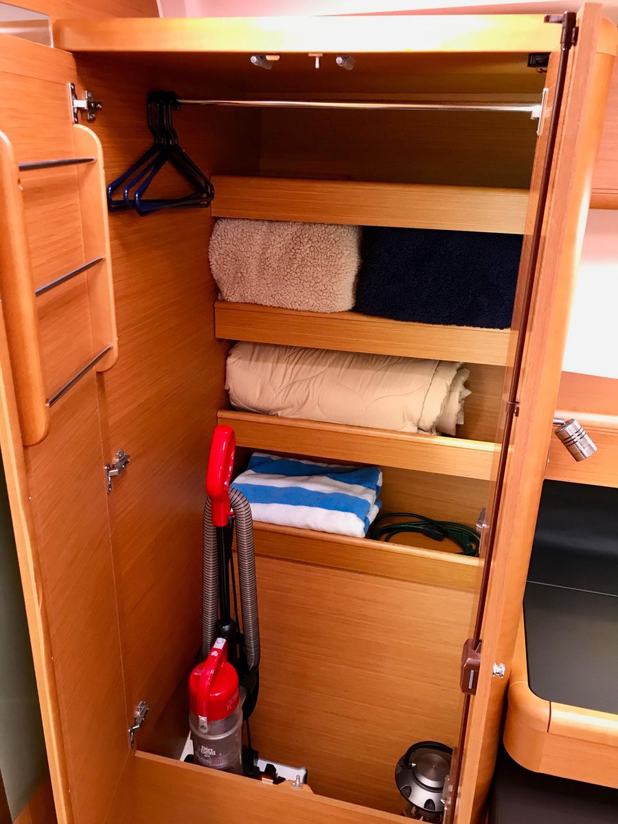 2014 Jeanneau 57 