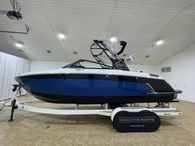 2023 Cobalt R6 Surf