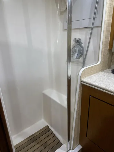 Endurance Yacht Photos Pics 