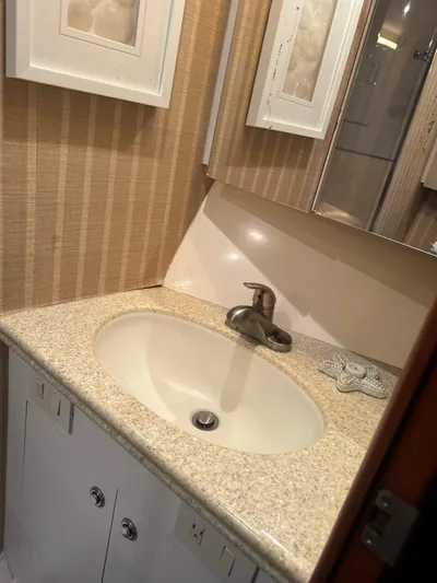 Endurance Yacht Photos Pics 