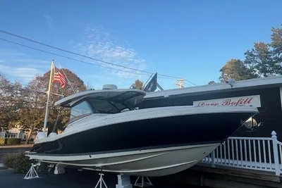 Chris-Craft Calypso 35
