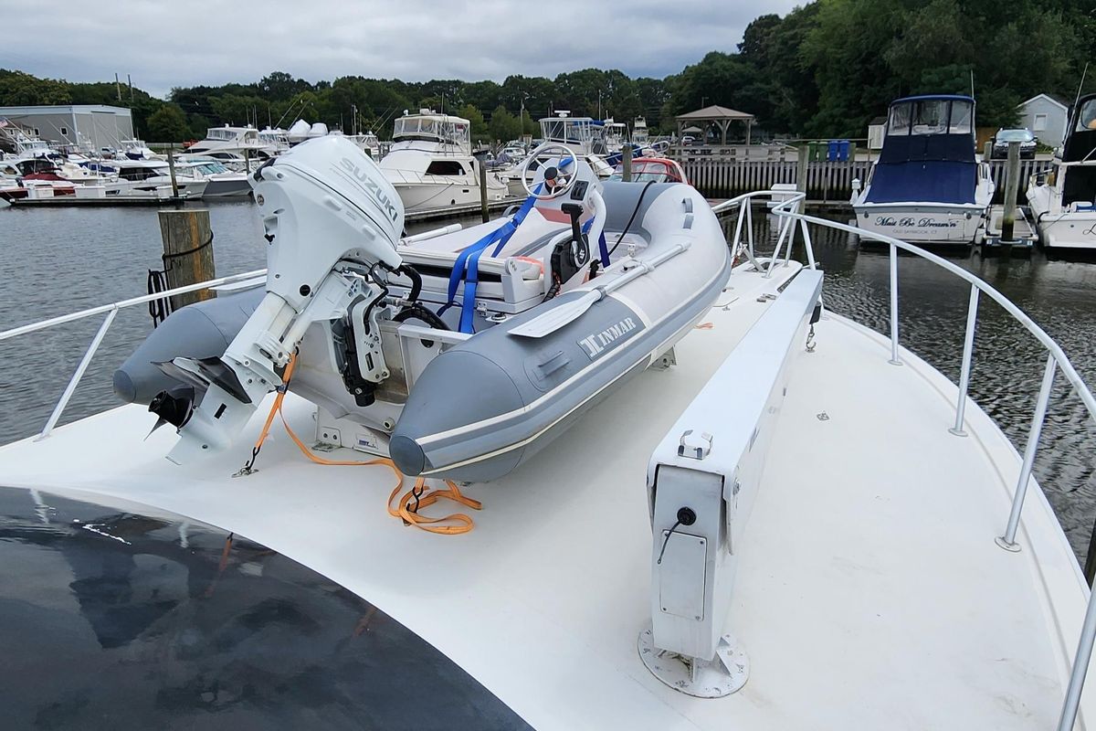 2001 Ocean Yachts 56 