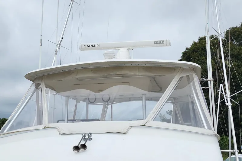 Endurance Yacht Photos Pics 2001 Ocean Yachts 56 Super Sport boat with Garmin radar, front view.