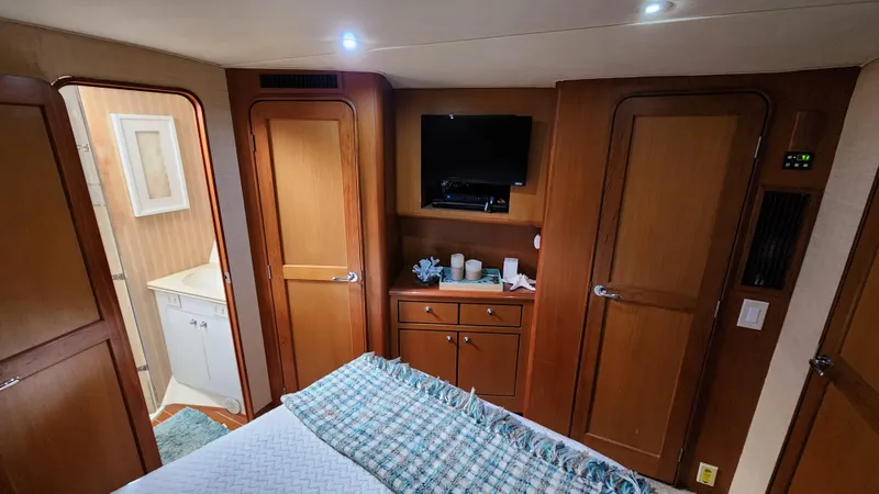 Endurance Yacht Photos Pics 