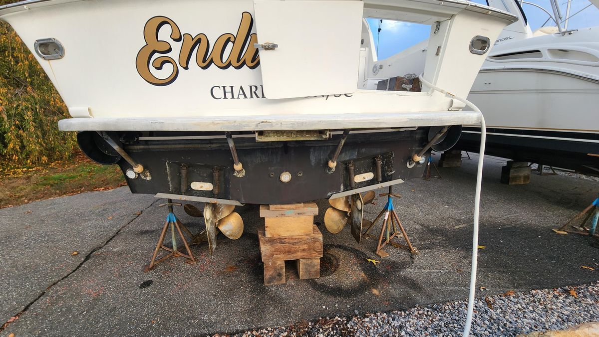 2001 Ocean Yachts 56 