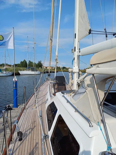 4744 Yacht Photos Pics 