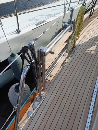 4744 Yacht Photos Pics 