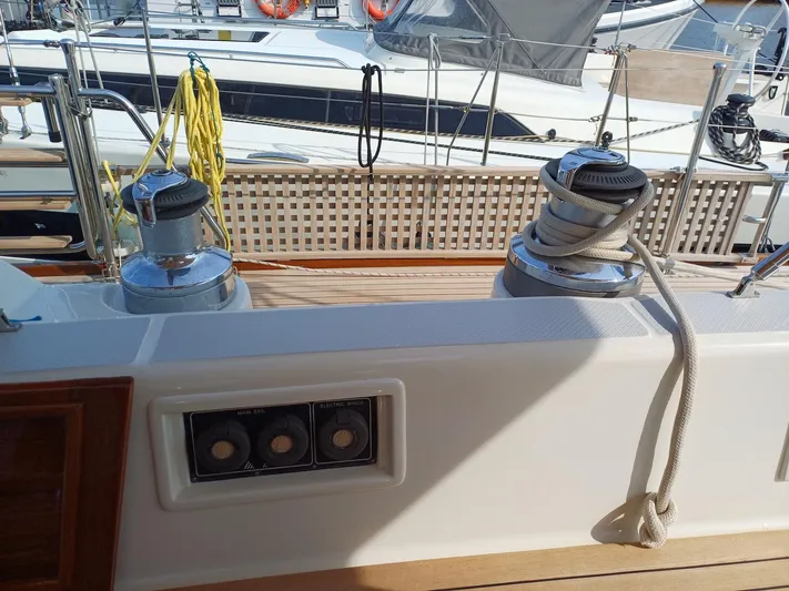 4744 Yacht Photos Pics 