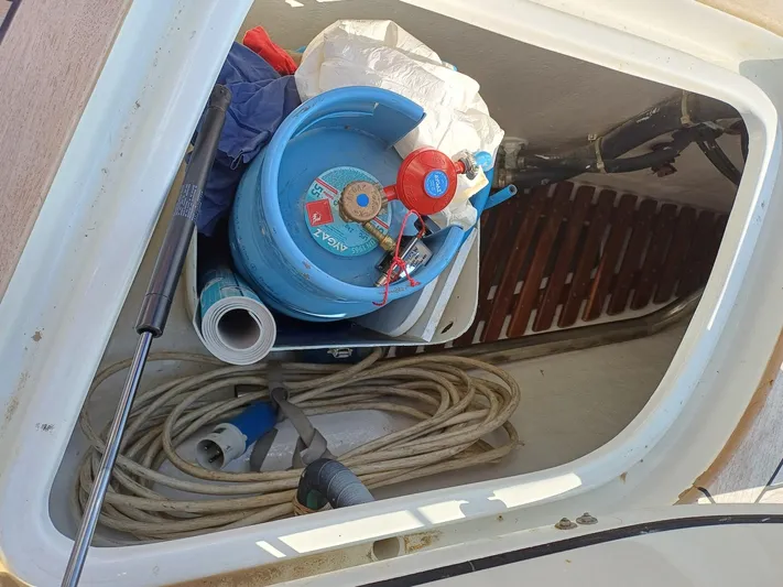 4744 Yacht Photos Pics 