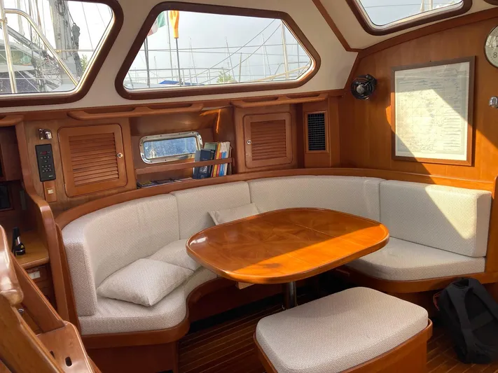 4744 Yacht Photos Pics 