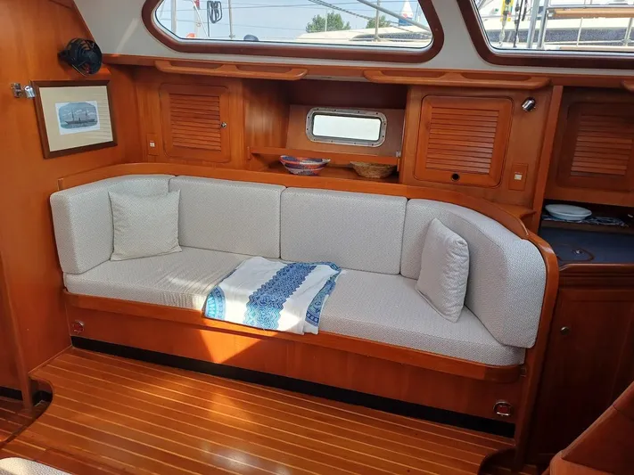 4744 Yacht Photos Pics 