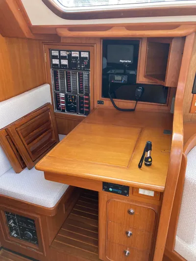 4744 Yacht Photos Pics 