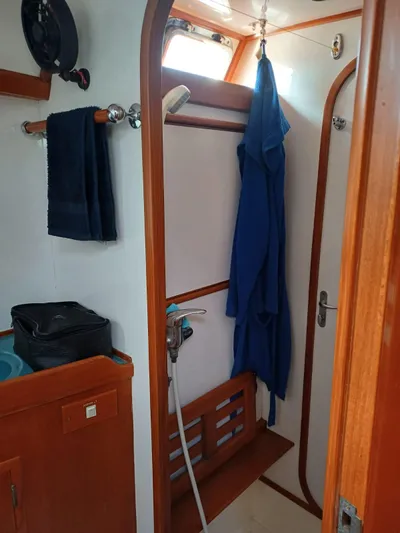 4744 Yacht Photos Pics 